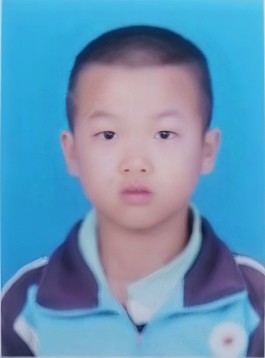 失踪人员：贺俊杰