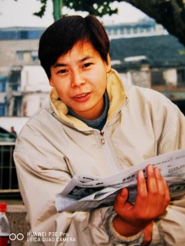 失踪人员：刘佳灵